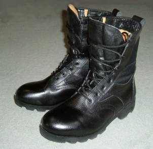 戦闘靴 2形